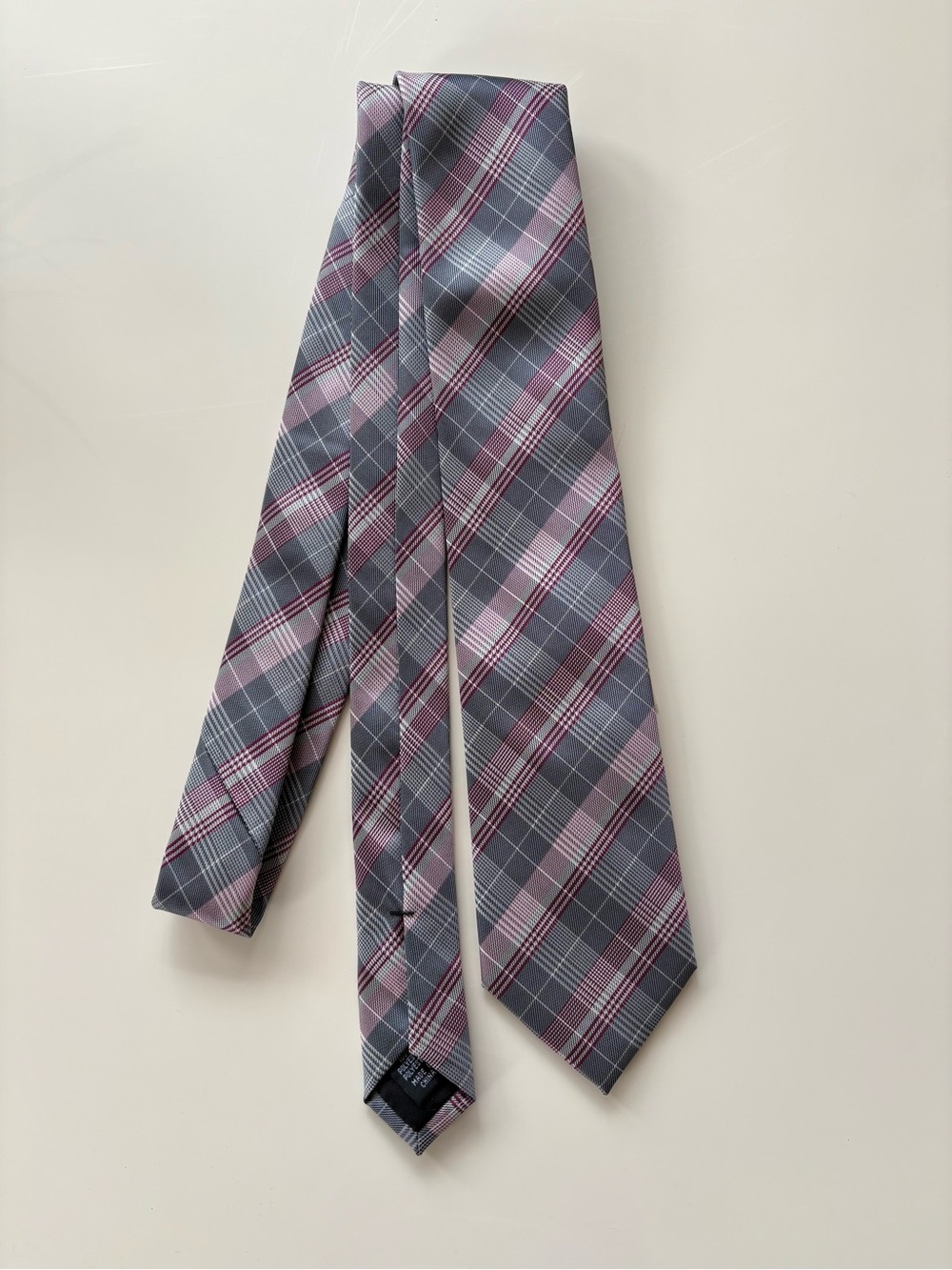 Calvin Klein Gray and Pink Tie